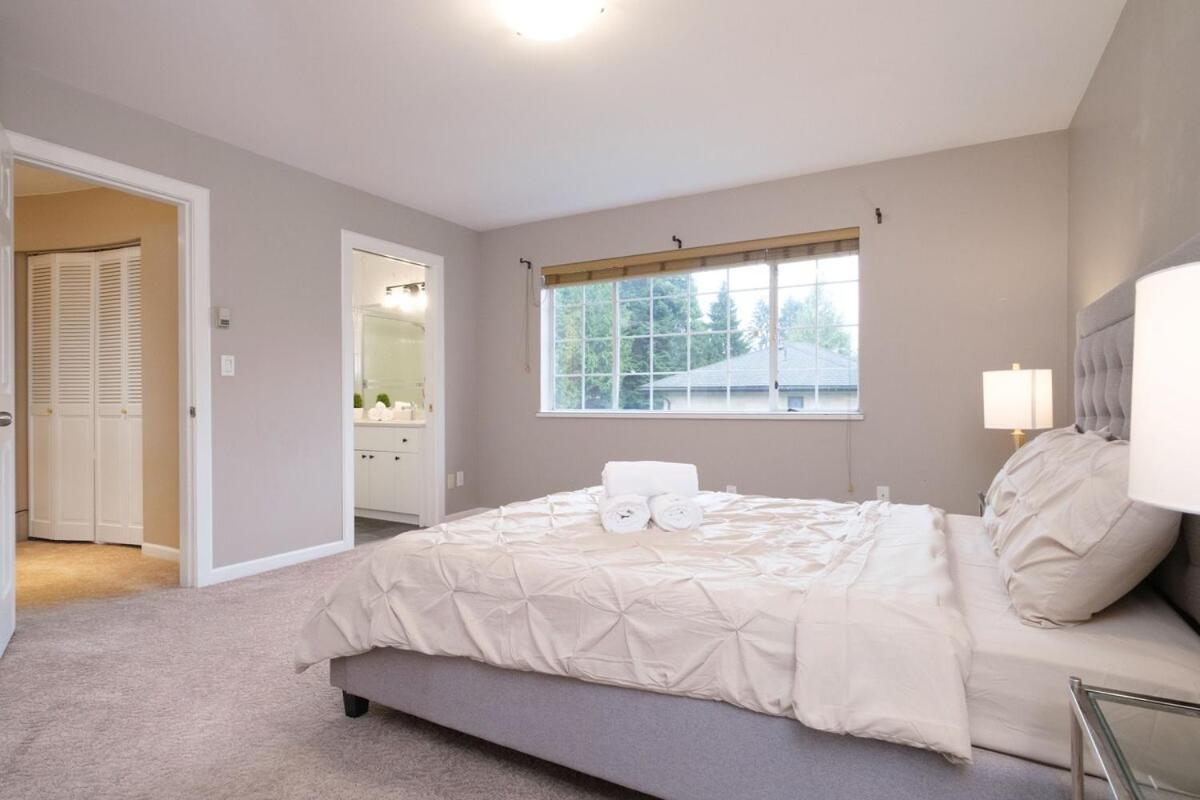 Spacious 4Br W Ensuites Mins To Downtown Yvr Ubc Vancouver Kültér fotó
