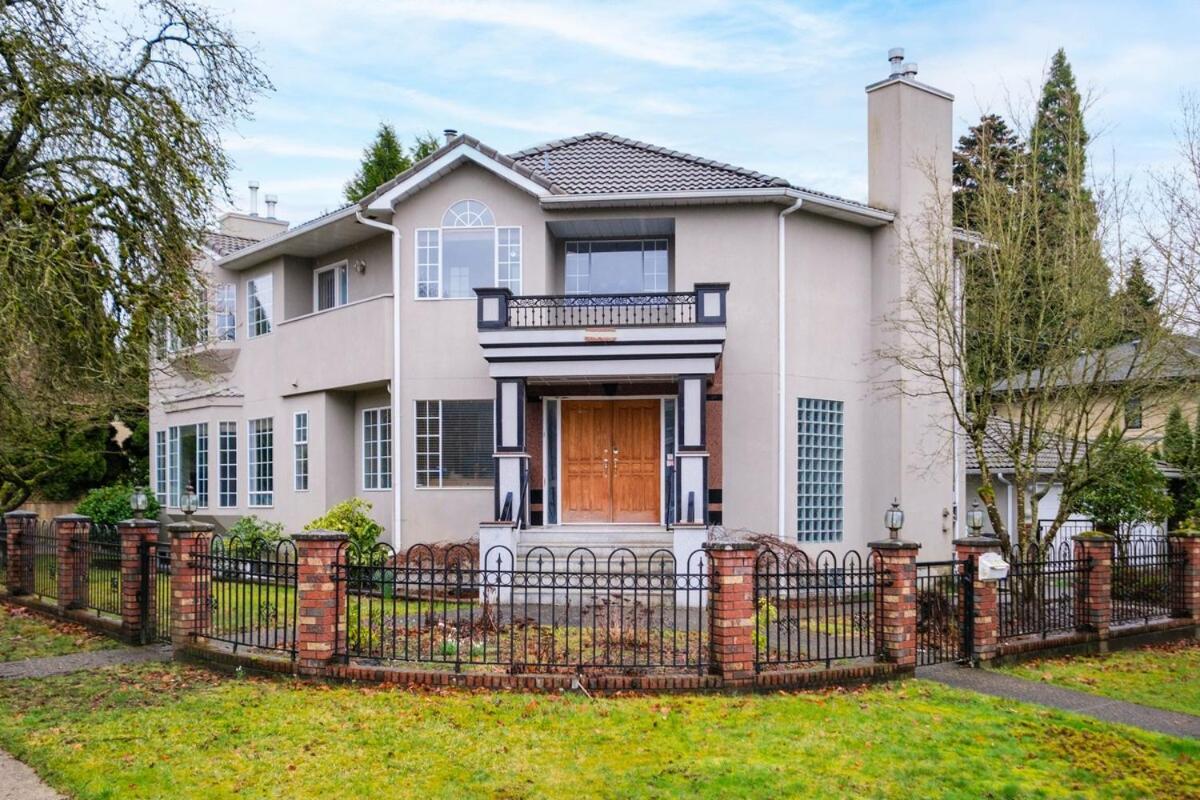 Spacious 4Br W Ensuites Mins To Downtown Yvr Ubc Vancouver Kültér fotó