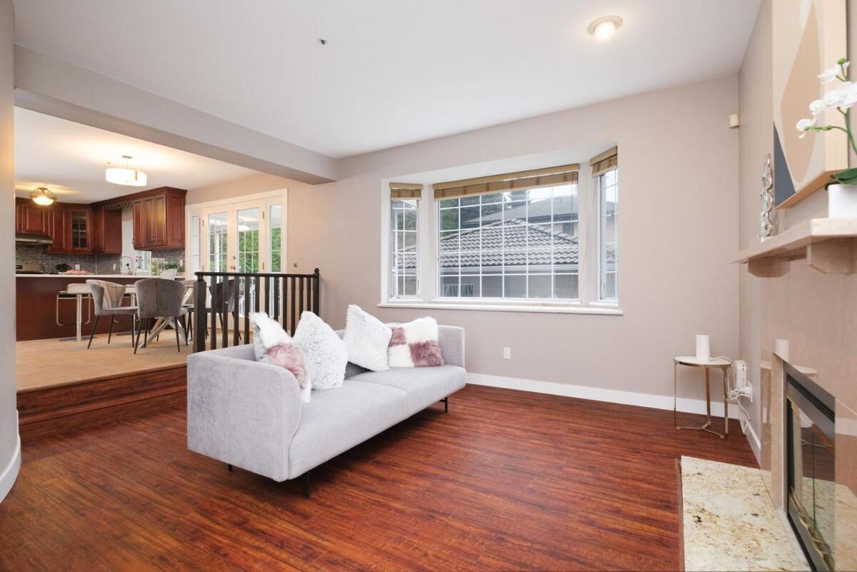 Spacious 4Br W Ensuites Mins To Downtown Yvr Ubc Vancouver Kültér fotó