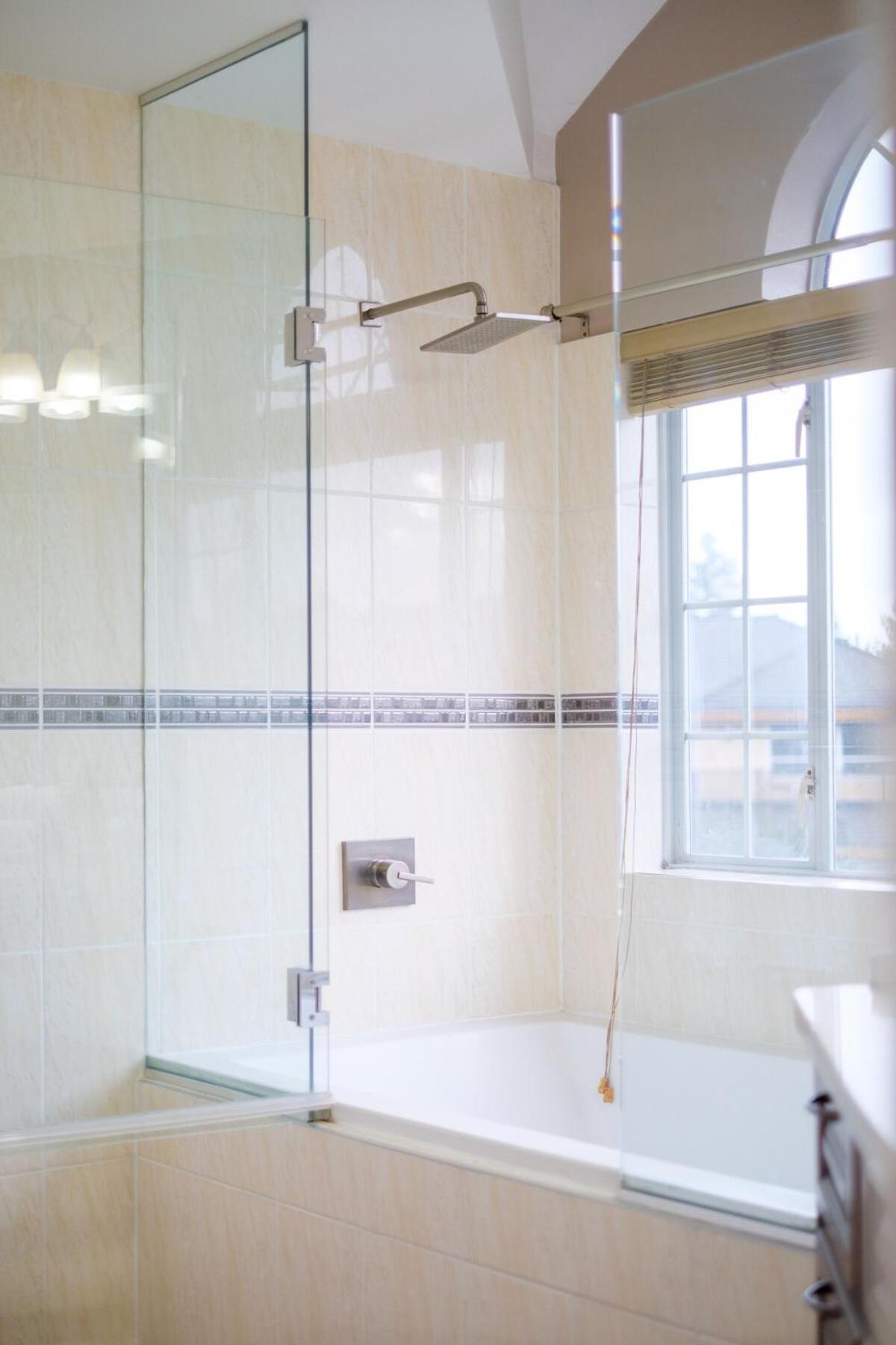 Spacious 4Br W Ensuites Mins To Downtown Yvr Ubc Vancouver Kültér fotó
