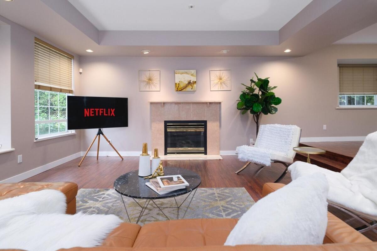 Spacious 4Br W Ensuites Mins To Downtown Yvr Ubc Vancouver Kültér fotó